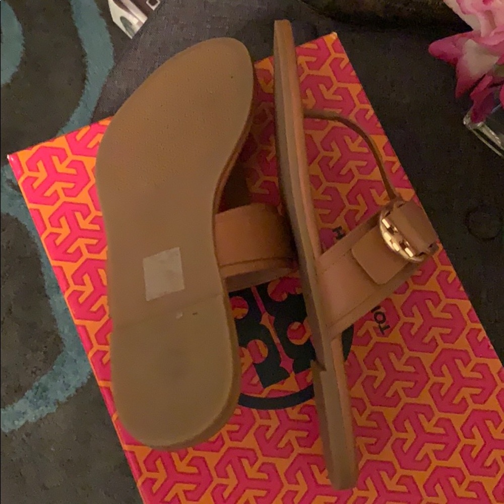 Tory Burch Sandals - Picture 4 of 5